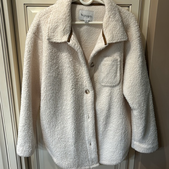 Koolaburra by Ugg Sherpa shacket size M - Picture 4 of 4
